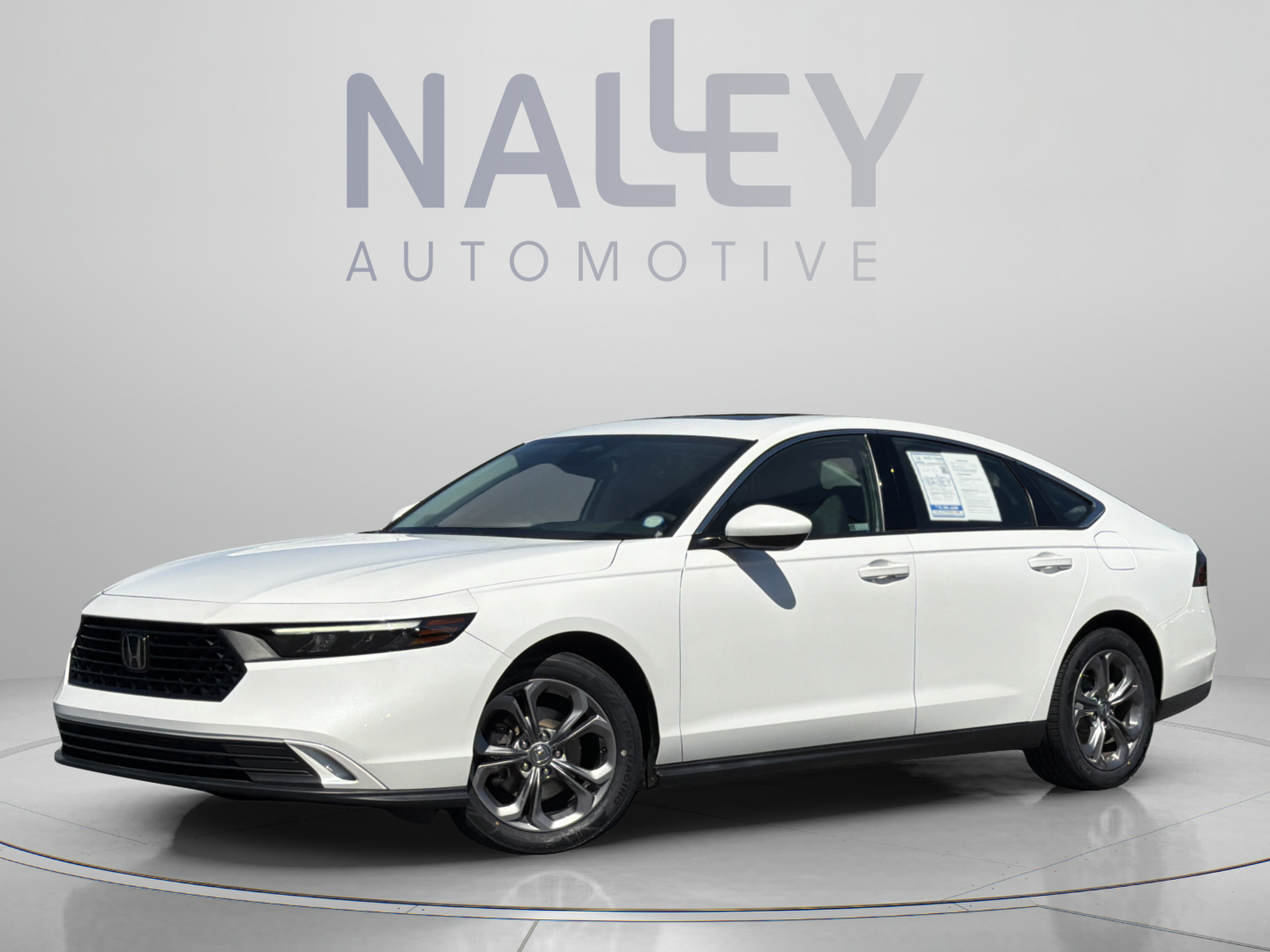 Used 2024 Honda Accord EX image 1