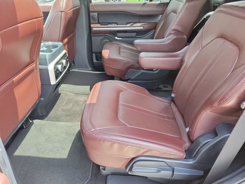Certified 2022 Ford Expedition Limited AWD/4WD image 11
