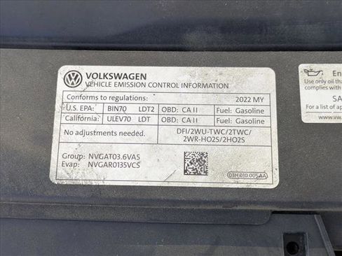 Used 2022 Volkswagen Atlas Cross Sport SE image 23