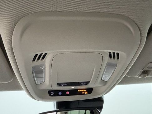 Used 2022 Buick Envision Preferred image 28