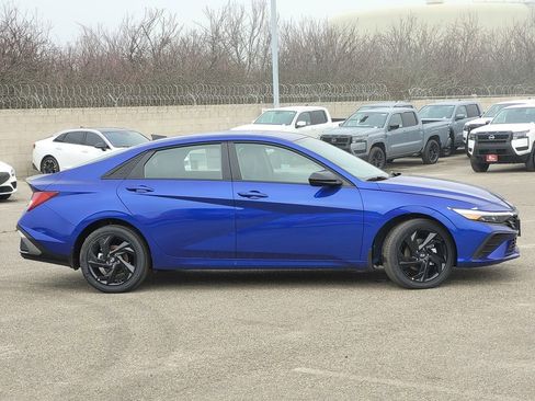 New 2026 Hyundai Elantra Sport image 3