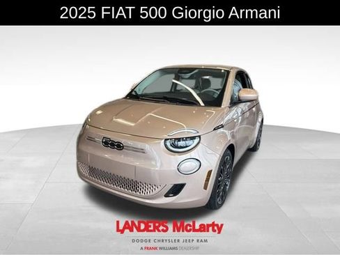 New 2025 FIAT 500 e image 2