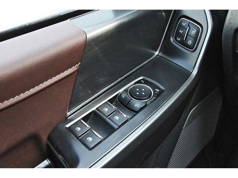 Used 2023 Ford F150 Lariat w/ Max Trailer Tow Package image 20