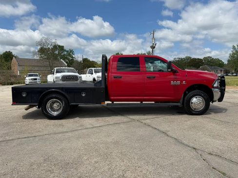 Used 2018 RAM 3500 Tradesman w/ Chrome Appearance Group image 7