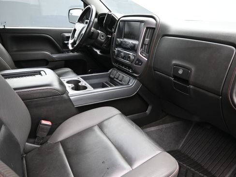 Used 2017 GMC Sierra 1500 SLT w/ All Terrain Package image 25