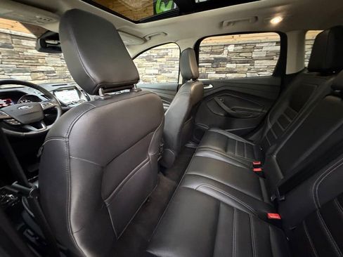 Used 2018 Ford Escape Titanium w/ Ford Safe & Smart Package AWD/4WD image 30