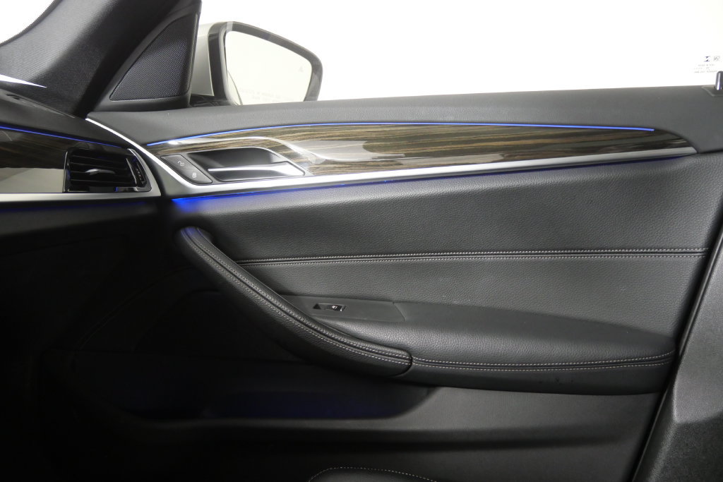 Used 2019 BMW 540i RWD image 26