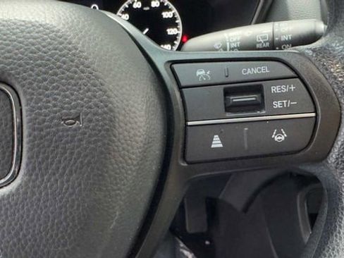 Used 2023 Honda CR-V LX image 28