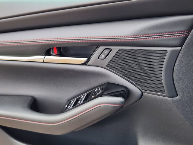 New 2026 MAZDA MAZDA3 Carbon AWD/4WD image 9