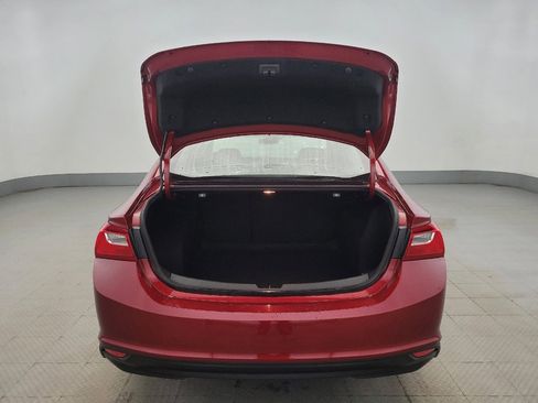 Used 2024 Chevrolet Malibu LT image 29