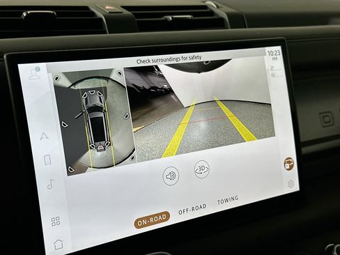 Used 2025 Land Rover Defender 130 X image 15