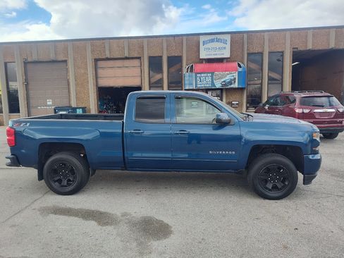 Used 2018 Chevrolet Silverado 1500 LT w/ All Star Edition image 8