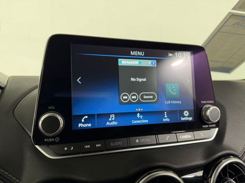 Used 2025 Nissan Sentra SV FWD image 16