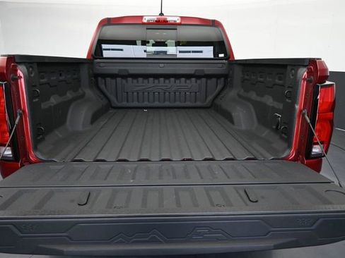 Used 2024 Chevrolet Colorado ZR2 w/ ZR2 Convenience Package III AWD/4WD image 34