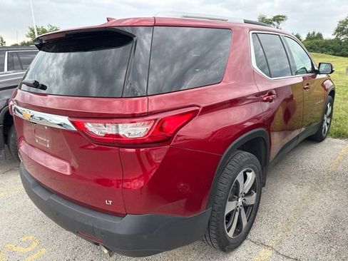 Used 2018 Chevrolet Traverse LT AWD/4WD image 5