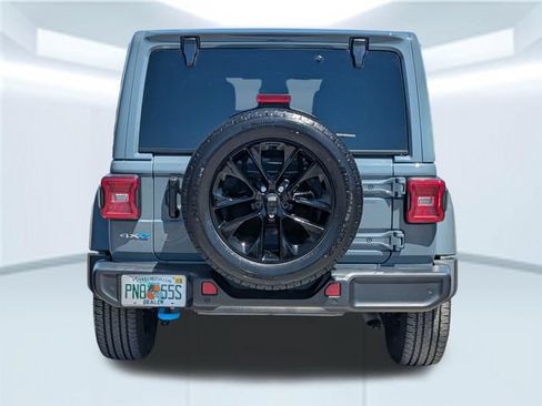Used 2024 Jeep Wrangler Unlimited Sahara w/ Safety Group AWD/4WD image 5