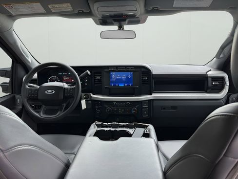 Used 2024 Ford F350 XL image 12