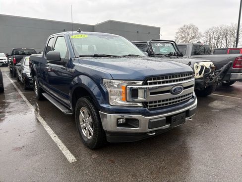 Used 2019 Ford F150 XLT w/ Equipment Group 302A Luxury image 4