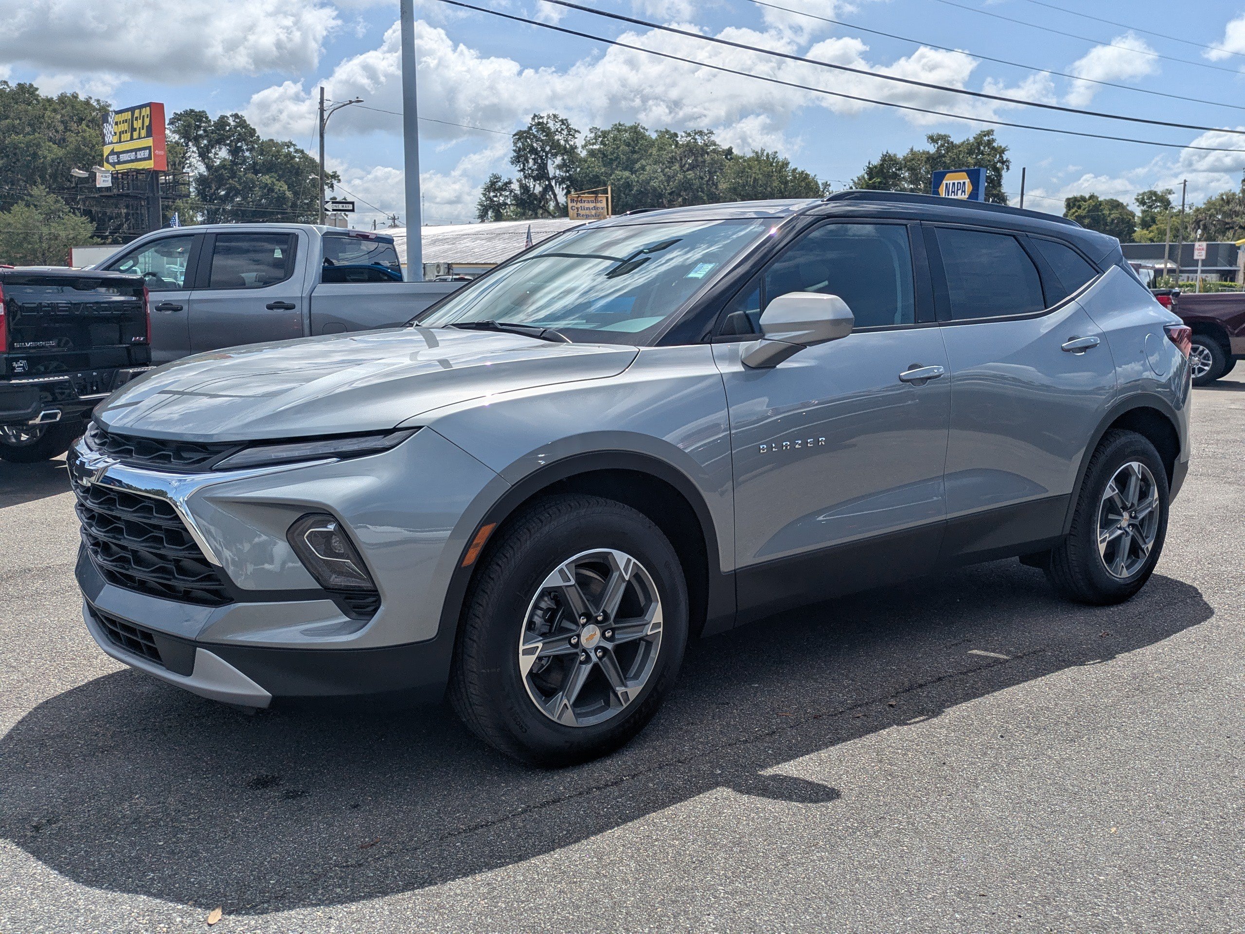 New 2026 Chevrolet Blazer LT w/ Convenience Package FWD image 8