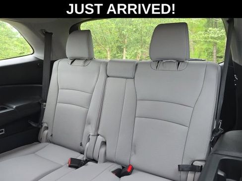 Used 2017 Honda Pilot EX-L image 10