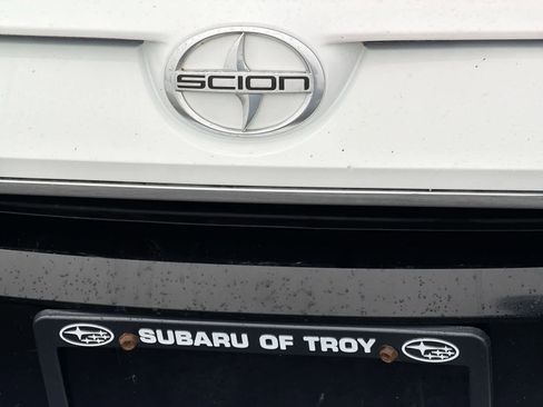 Used 2016 Scion iA image 12