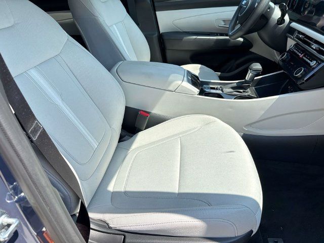 Used 2025 Hyundai Tucson SEL FWD image 14