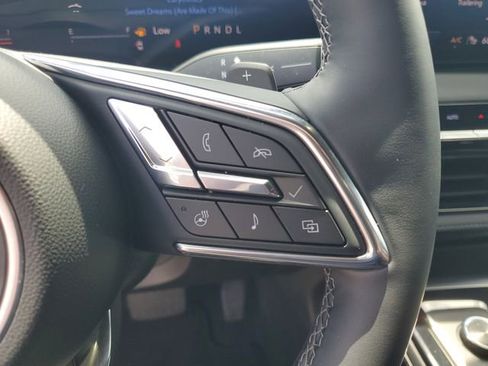 Used 2025 Buick Enclave Preferred w/ Trailering Package, 5000 lbs. FWD image 12