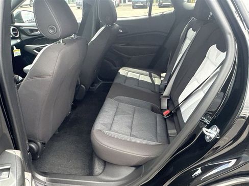 Used 2024 Chevrolet Trax RS w/ Driver Confidence Package FWD image 22