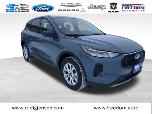 New 2026 Ford Escape Active w/ Active Premium Tech Pack image 3