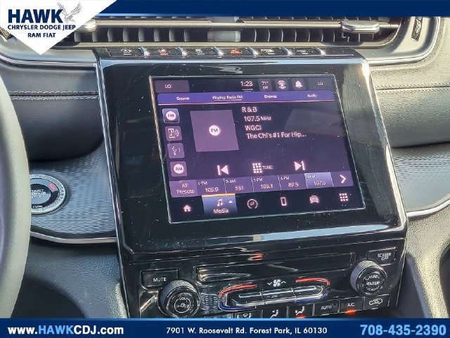 Certified 2025 Jeep Grand Cherokee Laredo AWD/4WD image 19