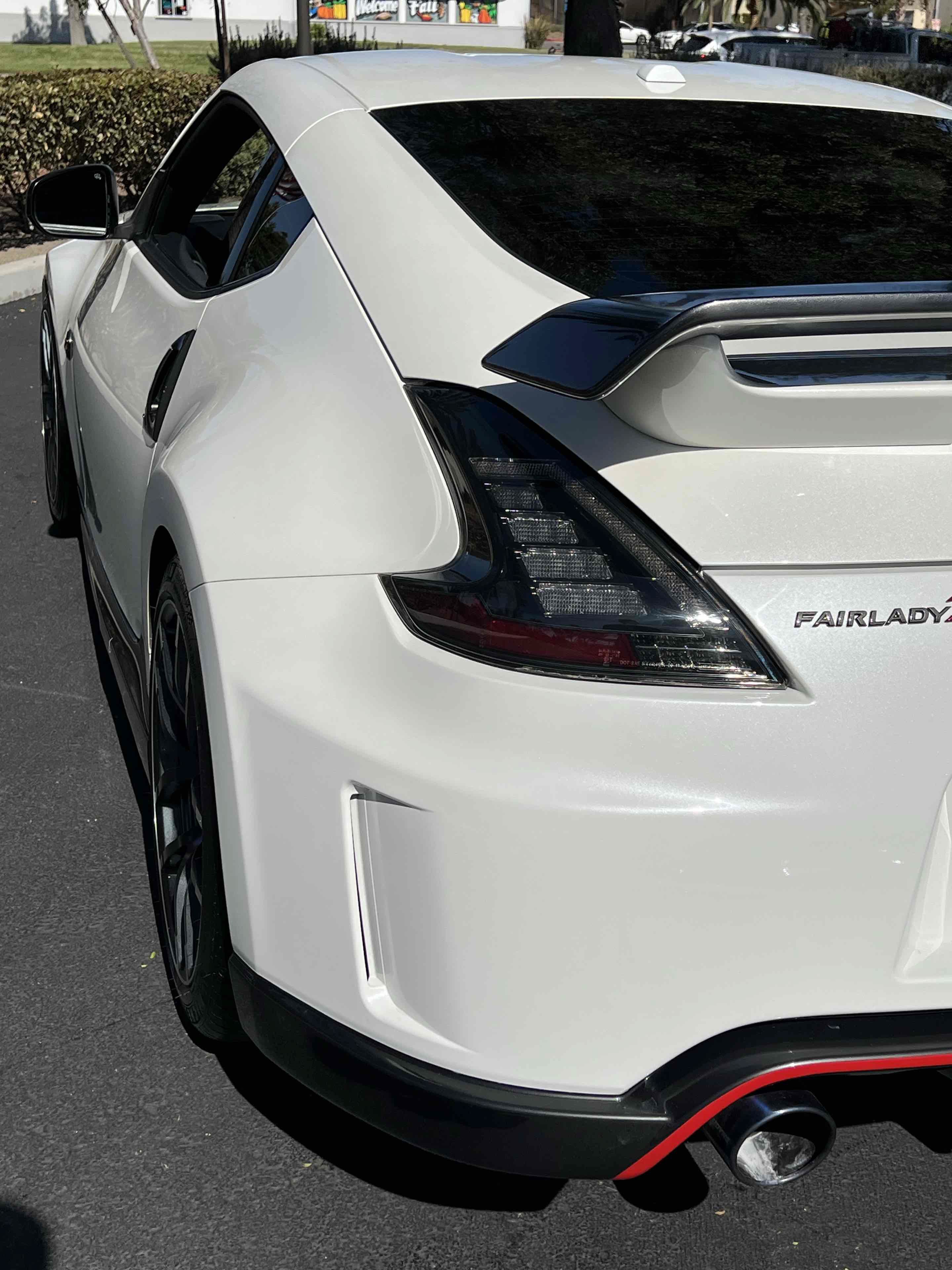 Used 2014 Nissan 370Z NISMO w/ Bose Package RWD image 28