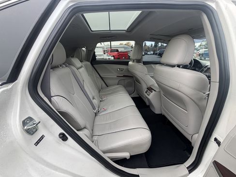 Used 2009 Toyota Venza AWD image 10