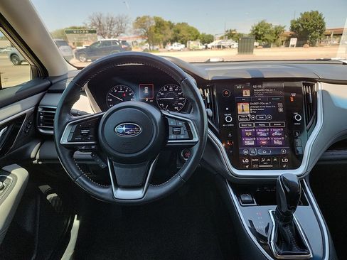 Used 2022 Subaru Outback Limited image 6
