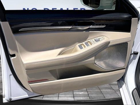 Used 2019 Genesis G90 5.0 Ultimate RWD image 20