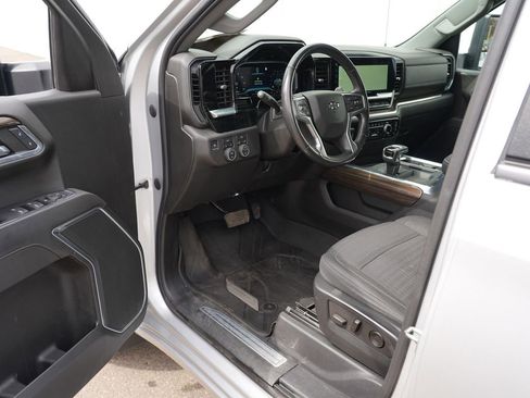 Used 2022 Chevrolet Silverado 1500 RST w/ Max Trailering Package image 14