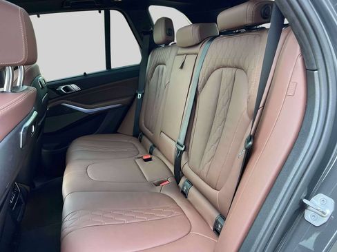 Used 2024 BMW X5 M60i AWD/4WD image 14