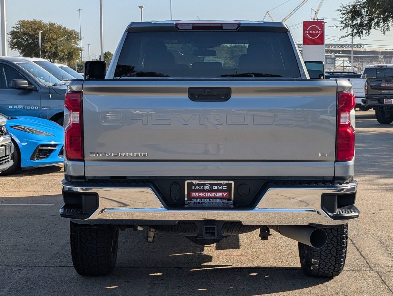 Used 2024 Chevrolet Silverado 2500 LT AWD/4WD image 5