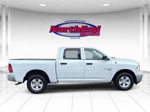 Used 2023 RAM 1500 Classic SLT w/ Electronics Group image 8