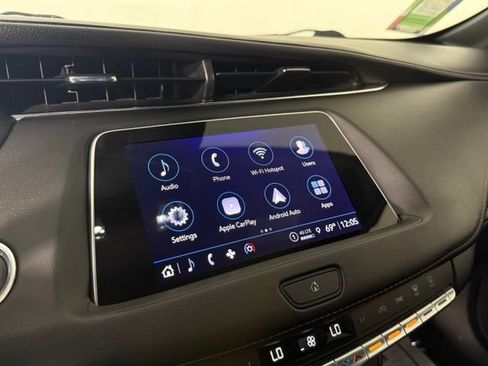 Certified 2023 Cadillac XT4 Sport FWD image 25