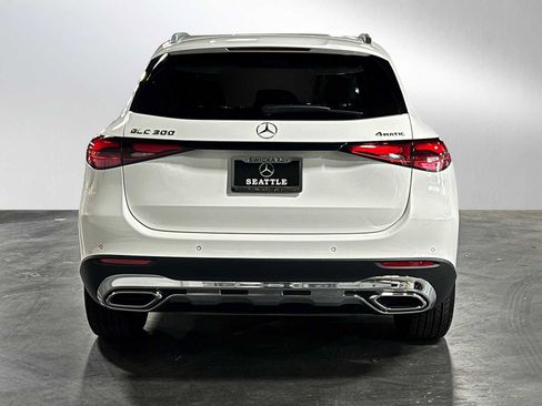 Certified 2026 Mercedes-Benz GLC 300 4MATIC image 4
