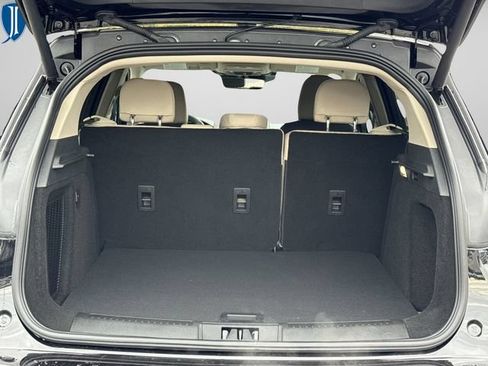 New 2026 Lincoln Corsair Premiere FWD image 34