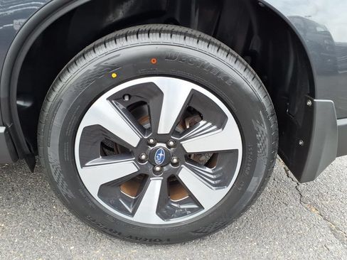 Used 2018 Subaru Forester 2.5i Premium AWD/4WD image 18