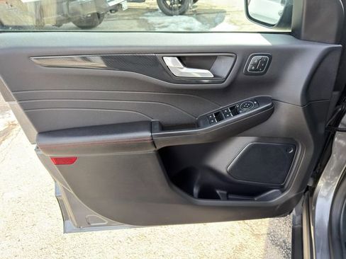 Used 2024 Ford Escape ST-Line Elite image 18