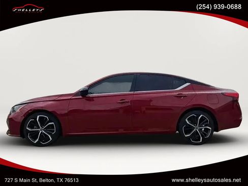 Used 2023 Nissan Altima 2.5 SR FWD image 1