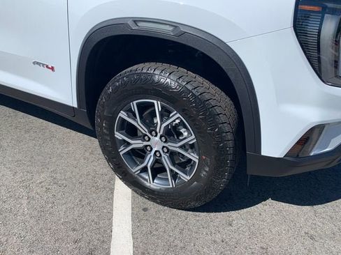 New 2026 GMC Acadia AT4 AWD/4WD image 5
