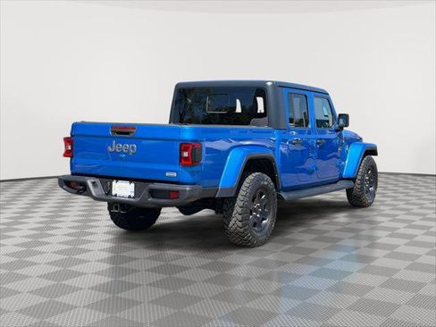 Used 2021 Jeep Gladiator Overland w/ Popular Equipment Package AWD/4WD image 5