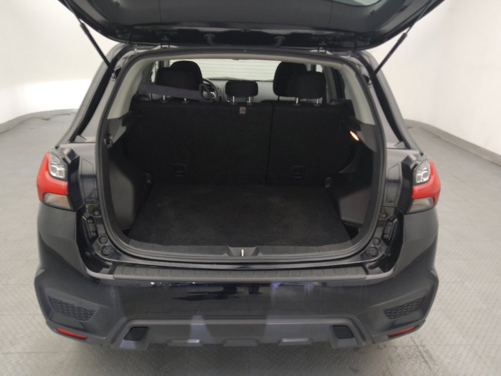 Used 2025 Mitsubishi Outlander Sport AWD image 29