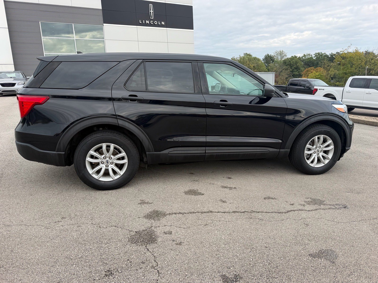 Used 2021 Ford Explorer 4WD image 14