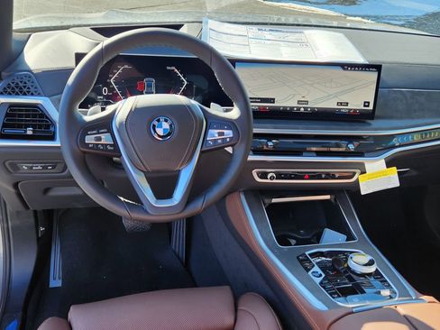 New 2026 BMW X5 xDrive50e w/ Executive Package AWD/4WD image 11