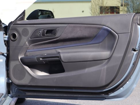 Used 2025 Ford Mustang Dark Horse RWD image 26